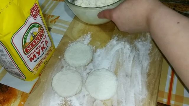 Сырнички по- домашнему! Отличный вкусный завтрак! смотреть онлайн