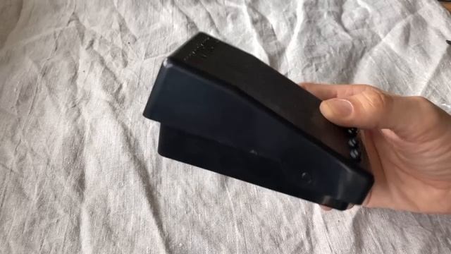 FOOT PEDAL SERIES #3: Upgrading Your Vintage Sewing Machine With An Electronic Foot Pedal/Controlle смотреть онлайн