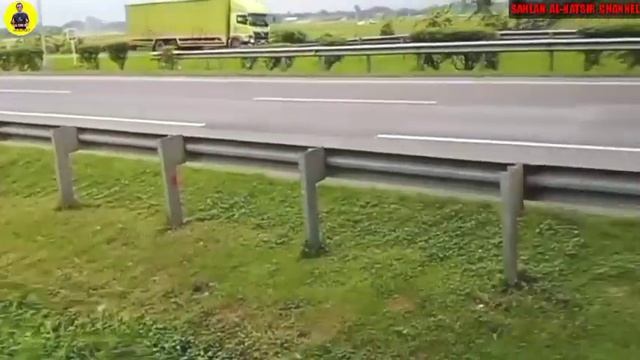 Hunting Tol Palikanci Km. 191 Bertemu Varian Bus Trans Java yang joss tepat waktu смотреть онлайн