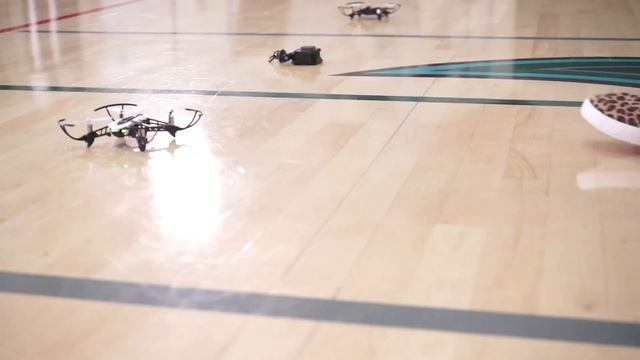 Programming a Drone Air Show смотреть онлайн