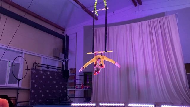 Калуга. Воздушная гимнастика. Одинцова Дарина. 5 лет @circus71 смотреть онлайн