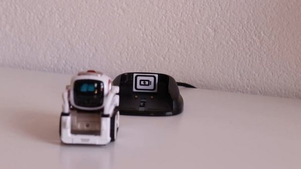 Emo The Desktop Robot and Anki Cozmo Sound Comparison