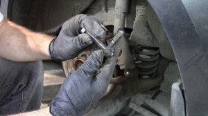 Замена задних тормозных колодок на #Мазда 3.How to Replace Rear Brakes 06-13 Mazda 3