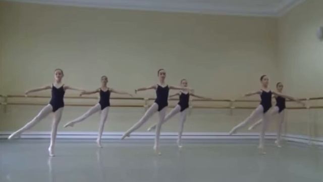 FULL VAGANOVA CLASS FOLLOW ALONG (barre, center, pointe) - Vaganova Ballet Academy 2nd grade exam смотреть онлайн