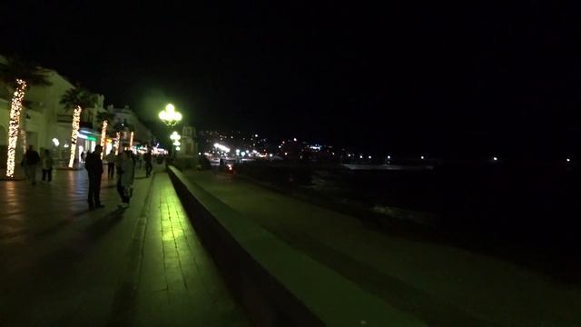 Ялта ночная весенняя / Крым 2021 смотреть онлайн