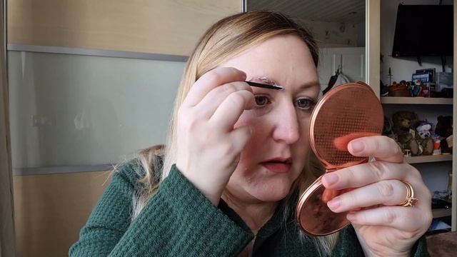 SCHWARZKOPF EYEBROW TINT & TEST REVIEW