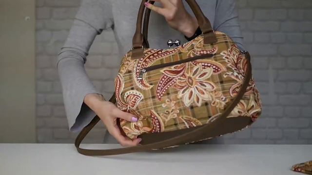 Сумка женская Королевская 275 гобелен + экокожа+замок "поцелуйчик" 25х30х12 см смотреть онлайн