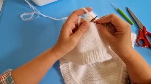 Капор с воротником манишкой спицами.5