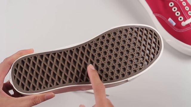 Vans Vault Authentic LX Chili Pepper : ớt đỏ trên chân смотреть онлайн