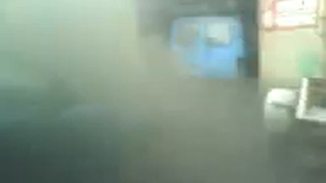 дым с выхлопной,жесть.3GP смотреть онлайн