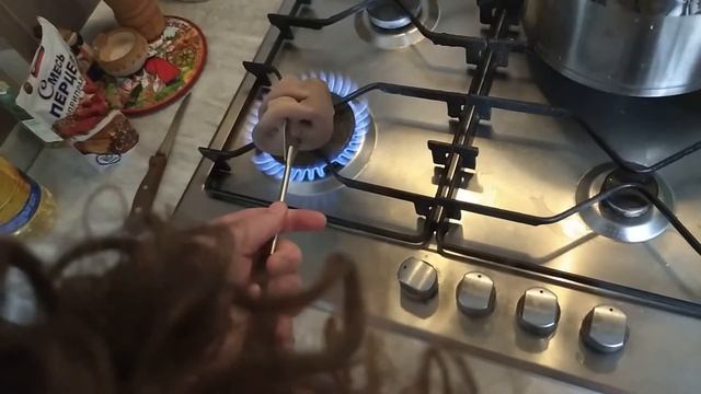 Свиные ПЯТАКИ в духовке ГРИЛЬ. Закуска деликатес за 1 EURO от Алексея Макаревича. смотреть онлайн