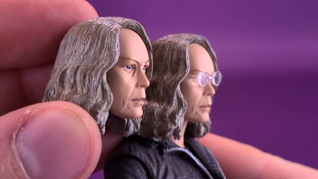 NECA Toys Halloween 2018 Ultimate Laurie Strode Figure Review | SPOOKY SPOT 2021 смотреть онлайн