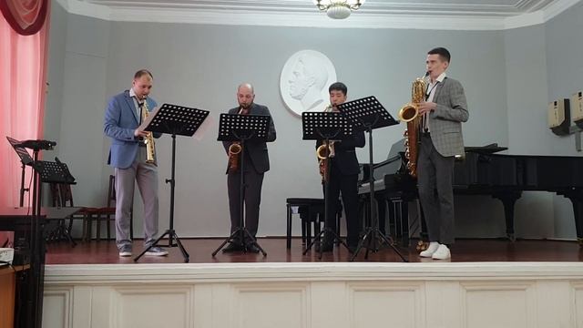 квартет саксофонов НГК 2. M. Jean jean 4 часть смотреть онлайн