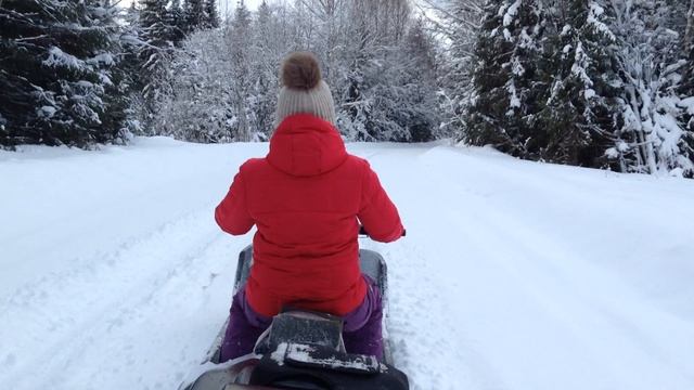 Лесная зимняя дорога. Едем вдвоем на Тофалар 500. Январь 2022 год.. смотреть онлайн