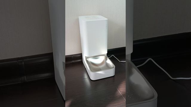 Голосовое управление умной кормушкой Xiaomi Smart Pet Feeder (XWPF01MG) смотреть онлайн