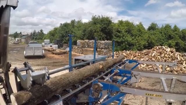RUNNING SOFT MAPLE TOPS AND LONG LOGS!!!! смотреть онлайн