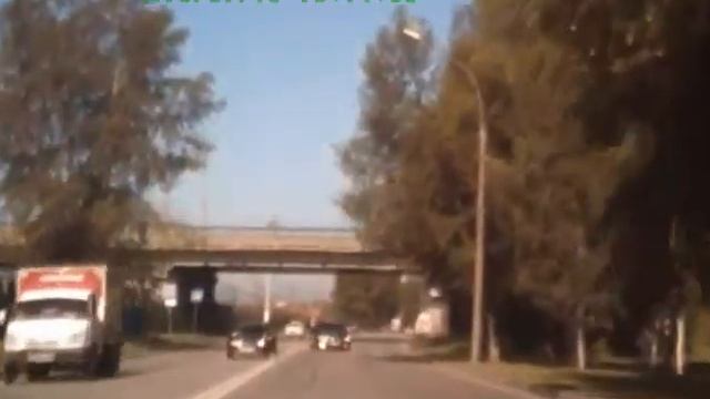 Авария, Новосибирск, ул Первомайская 19 07 13г смотреть онлайн