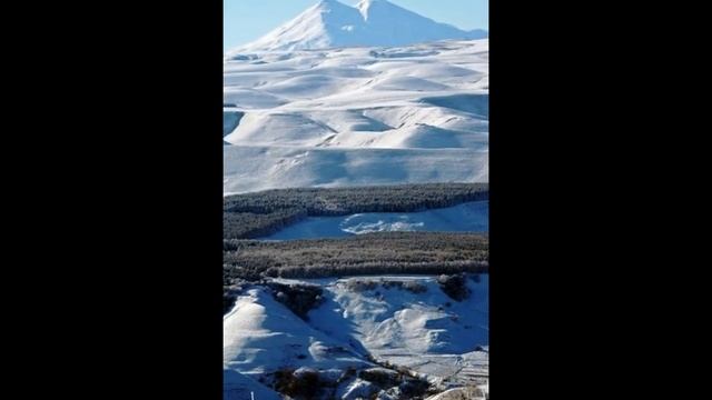 Эльбрус - самая высокая гора России, Elbrus - the highest mountain in Russia смотреть онлайн