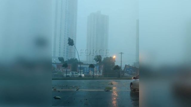 A hellish storm has hit Panama! Chaos and destruction in the capital! смотреть онлайн
