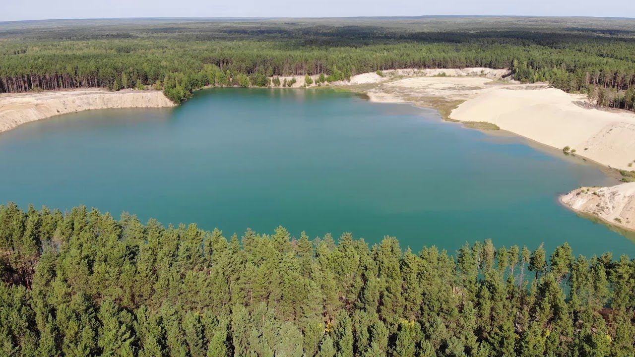 ПОСЁЛОК СМОЛЬНЫЙ / КАРЬЕР В КОТОРОМ КУПАЮТСЯ смотреть онлайн