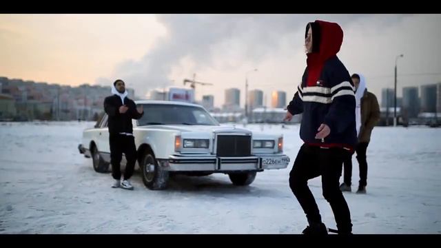 PHARAOH – BLACK SIEMENS PROD  BY FROZENGANGBEATZ