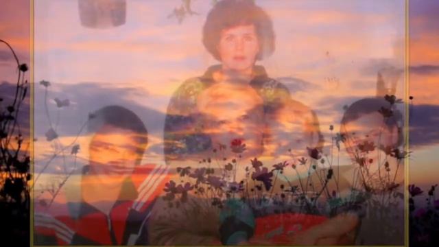 В память о маме ... (Памятные видео-ролики из фото. На заказ) смотреть онлайн