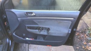 Vw golf mk5 front door card removal
