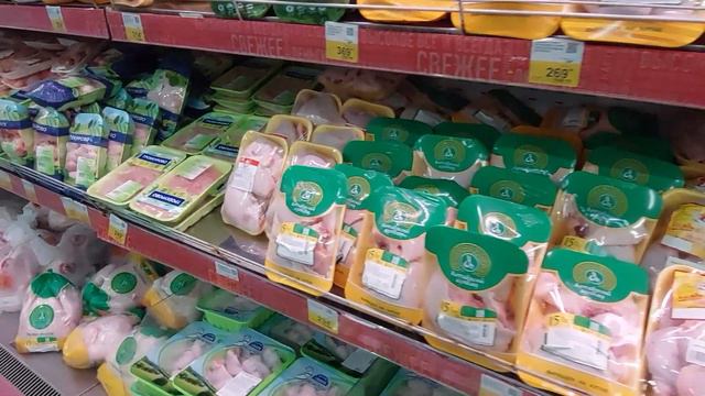 Мы в предновогодней Ленте.Болшие скидки на Все.25 декабря 2023. смотреть онлайн