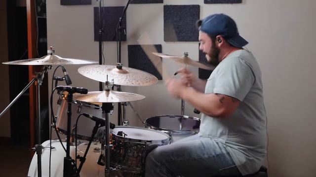 Underoath // Breathing in a New Mentality // Drum Cover смотреть онлайн