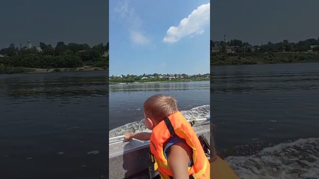 река Ока, Касимов, катаемся на лодке смотреть онлайн