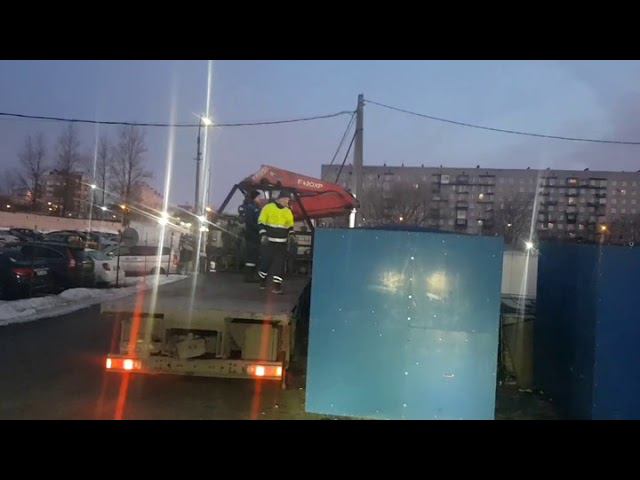 Загружаем дизель генератор вес 8,5 тонн,Fassi 420 смотреть онлайн