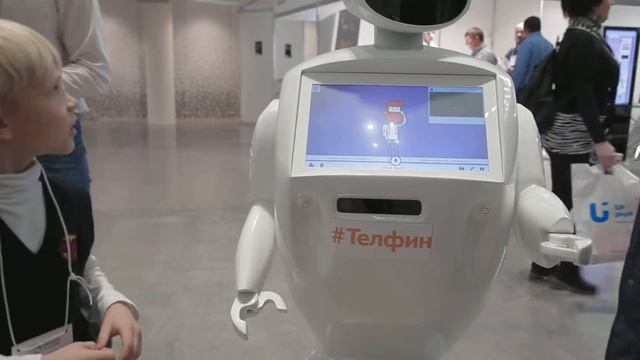 Promobot на выставке Internet Expo 2016