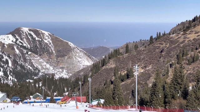 Алматы. Наблюдаем за смогом. 19 марта. Ровно год в карантине. Горнолыжный курорт Шымбулак\Чимбулак. смотреть онлайн