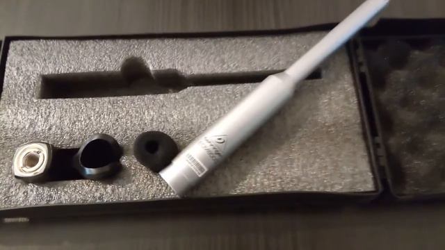 Behringer ECM8000 смотреть онлайн