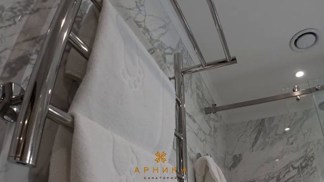 Королевский номер в санатории - "Сюит Арника" смотреть онлайн