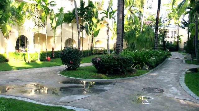 Palm Beach Resort&SPA (Хайнань) смотреть онлайн