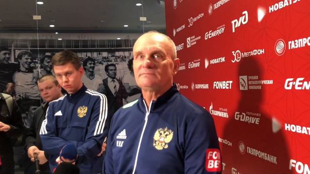 ВИТАЛИЙ КАФАНОВ — ПОЧЕМУ НА ВРАТАРЕЙ НЕ ДЕЙСТВУЕТ «ПРАВИЛО 30» // ЛОМАЕВ ДОЛЖЕН ДОБАВИТЬ НАДЁЖНОСТИ смотреть онлайн