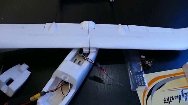 FPV самолет Eachine Micro Skyhunter смотреть онлайн