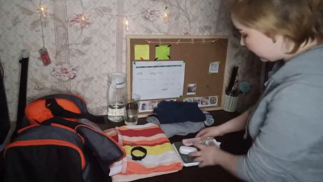 ЧТО В МОЕЙ СПОРТИВНОЙ СУМКЕ?/ЧТО БРАТЬ НОВИЧКУ В СПОРТЗАЛ? смотреть онлайн
