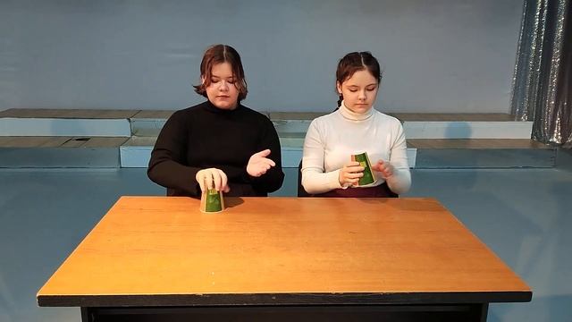 Творческий коллектив "Диво". Музыкальная эксцентрика "Ритм стаканчиков" смотреть онлайн