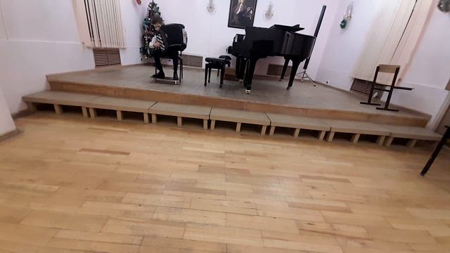 Играет Спиридон Кузьмичев. Ю.Гаврилов Колобок смотреть онлайн