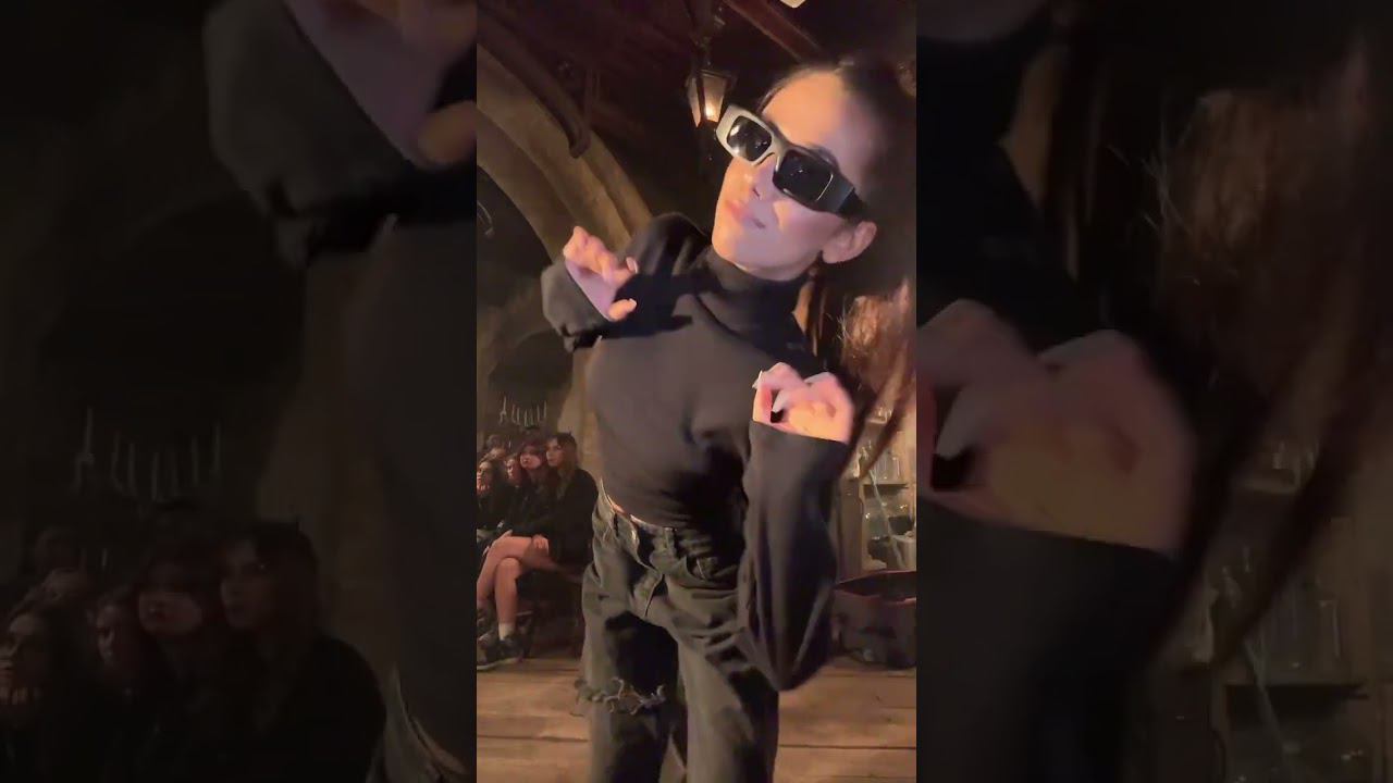 Кристина Карамелька, Соня Сафарова и RAVILOVA (Фрося) смотреть онлайн