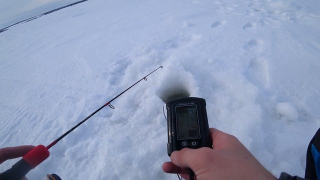 Зимняя ловля судака на вибы. Зимняя подлёдная рыбалка. смотреть онлайн