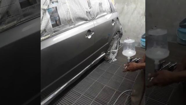 Sikkens Autoclear HS With Anest Iwata W400 LV2 1.4