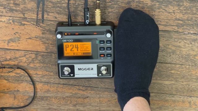 Mooer GE100 Guitar Multi-Effects Processor Unboxing | All Effects смотреть онлайн