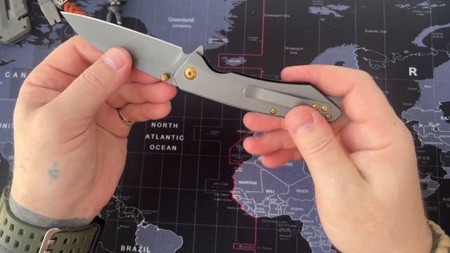 Ножи на EDC!!! #knife #EDC #kershaw #ontario #dagger #honeybadger смотреть онлайн