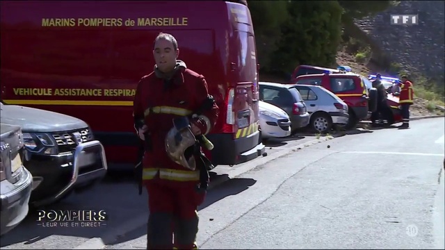 Pompiers : Leur Vie En Direct - Le Feu D'appartement 