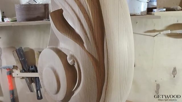 Резной заходной столб zs-Vilnus из бука смотреть онлайн