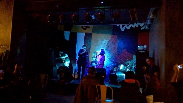 Дина Джо и Илья Чкан - МИР (Питер, 24.04.16, Colisium Music Week 2016) смотреть онлайн