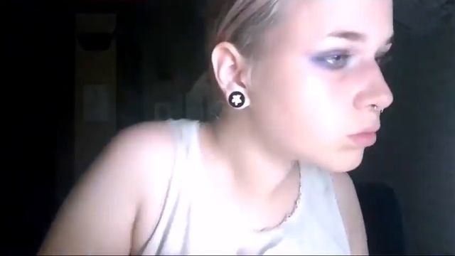 Макияж тети Ларисы из пивного ларька | Neko Vicious смотреть онлайн